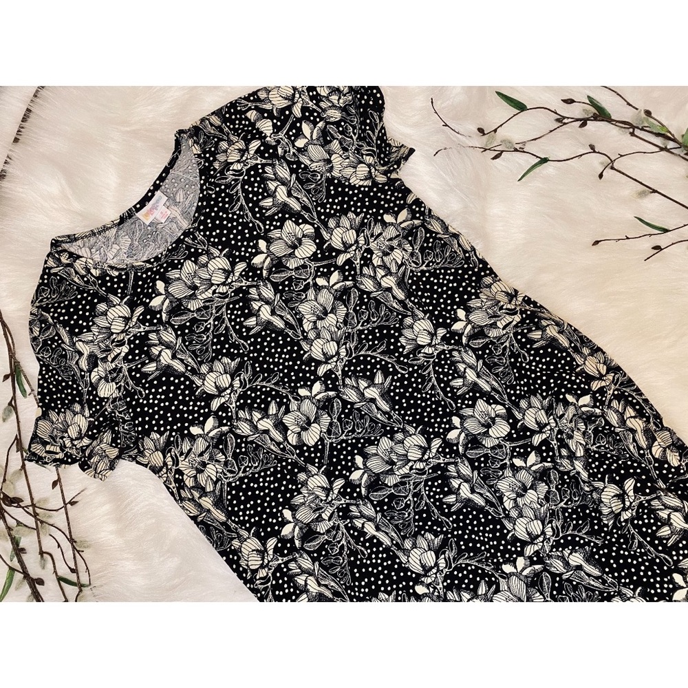 LuLaRoe floral & polka dot print Carly